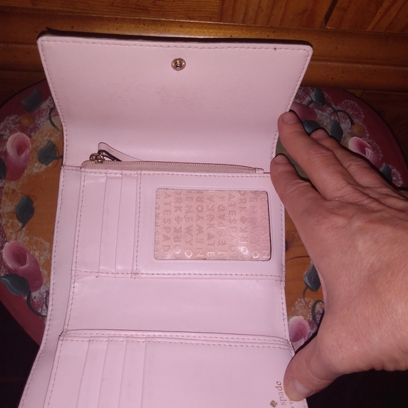 Wallet - Picture 3 of 3